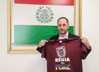 La Reggiana promuove una t-shirt “Regia For Peace”