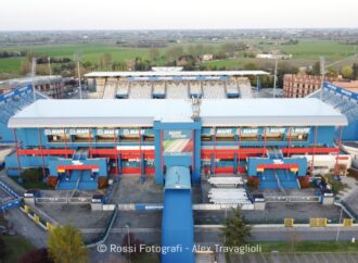 La nostra inchiesta sugli stadi: i nuovi impianti sono a capienza ridotta